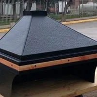 Campana Martillada Negra Madera Fina — Hojalatería Ricardo Flores, Pudahuel